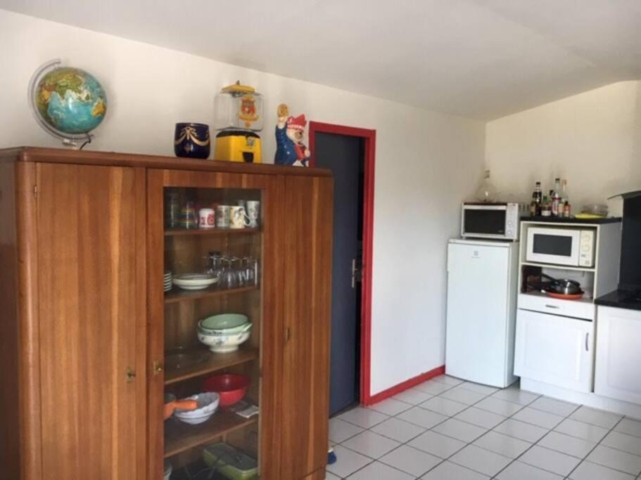 Le Depot Appartement Du Canal 80M2 A Champvert Extérieur photo