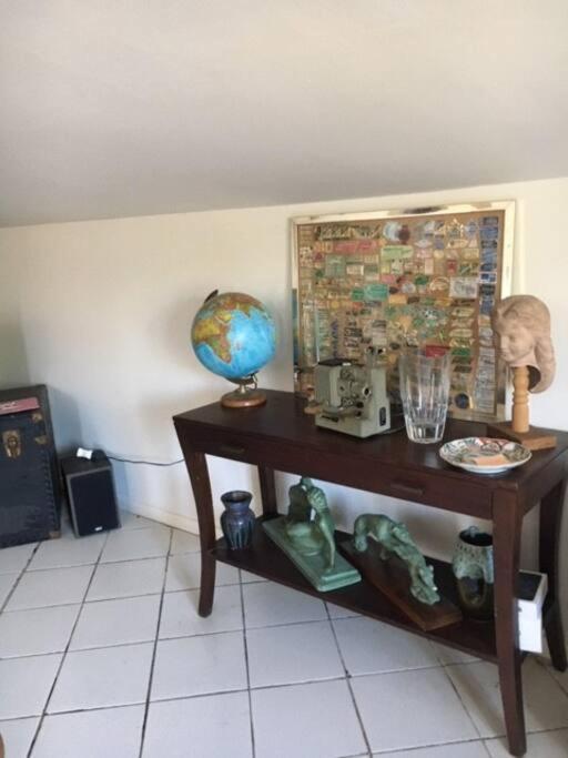 Le Depot Appartement Du Canal 80M2 A Champvert Extérieur photo